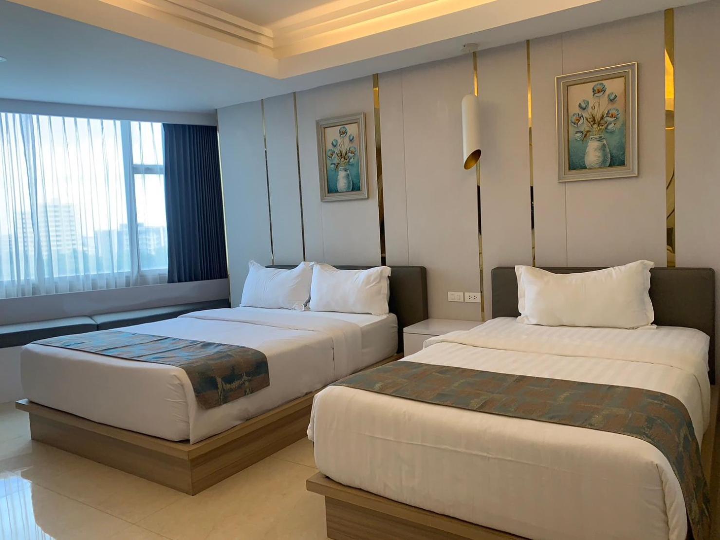Jomtien Holiday Pattaya Exteriör bild